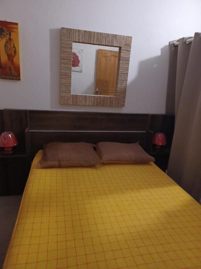 勒穆莱Charmant Bungalow Du Moule别墅 外观 照片